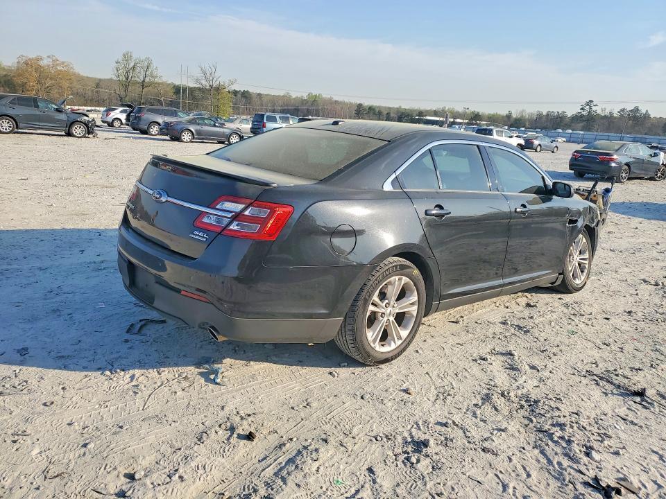 2014 Ford Taurus sel