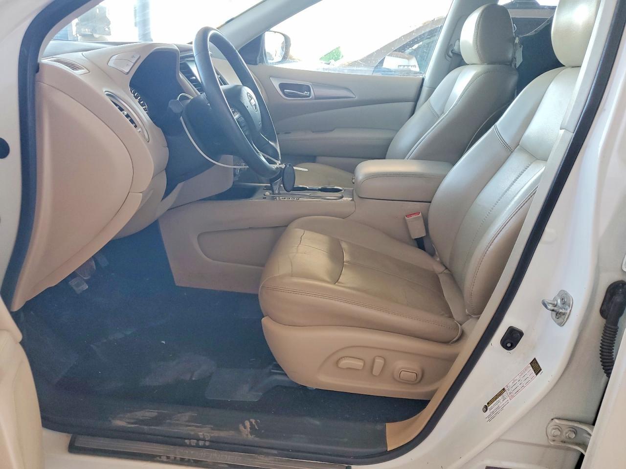 2018 Nissan Pathfinder sl