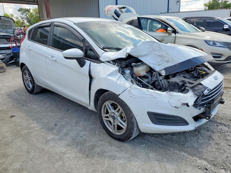 2018 Ford Fiesta se