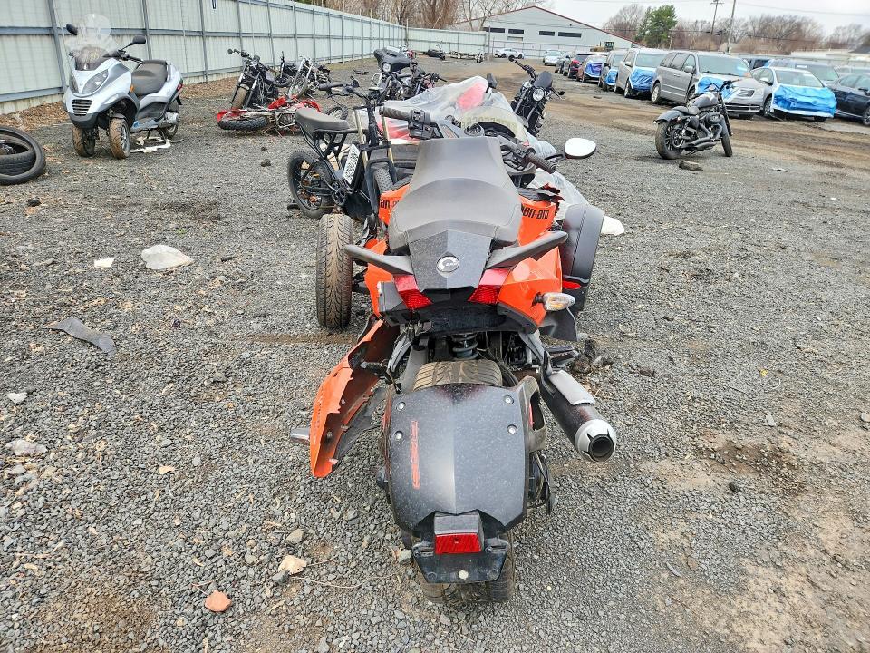 2012 Can-Am Spyder Roadster RS-S