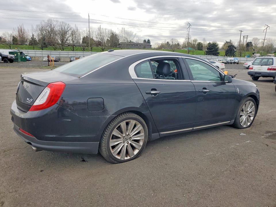 2013 Lincoln Townhouse MKS