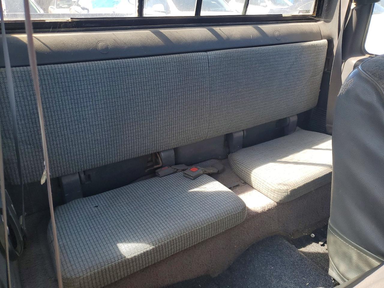1990 Toyota Pickup Deluxe