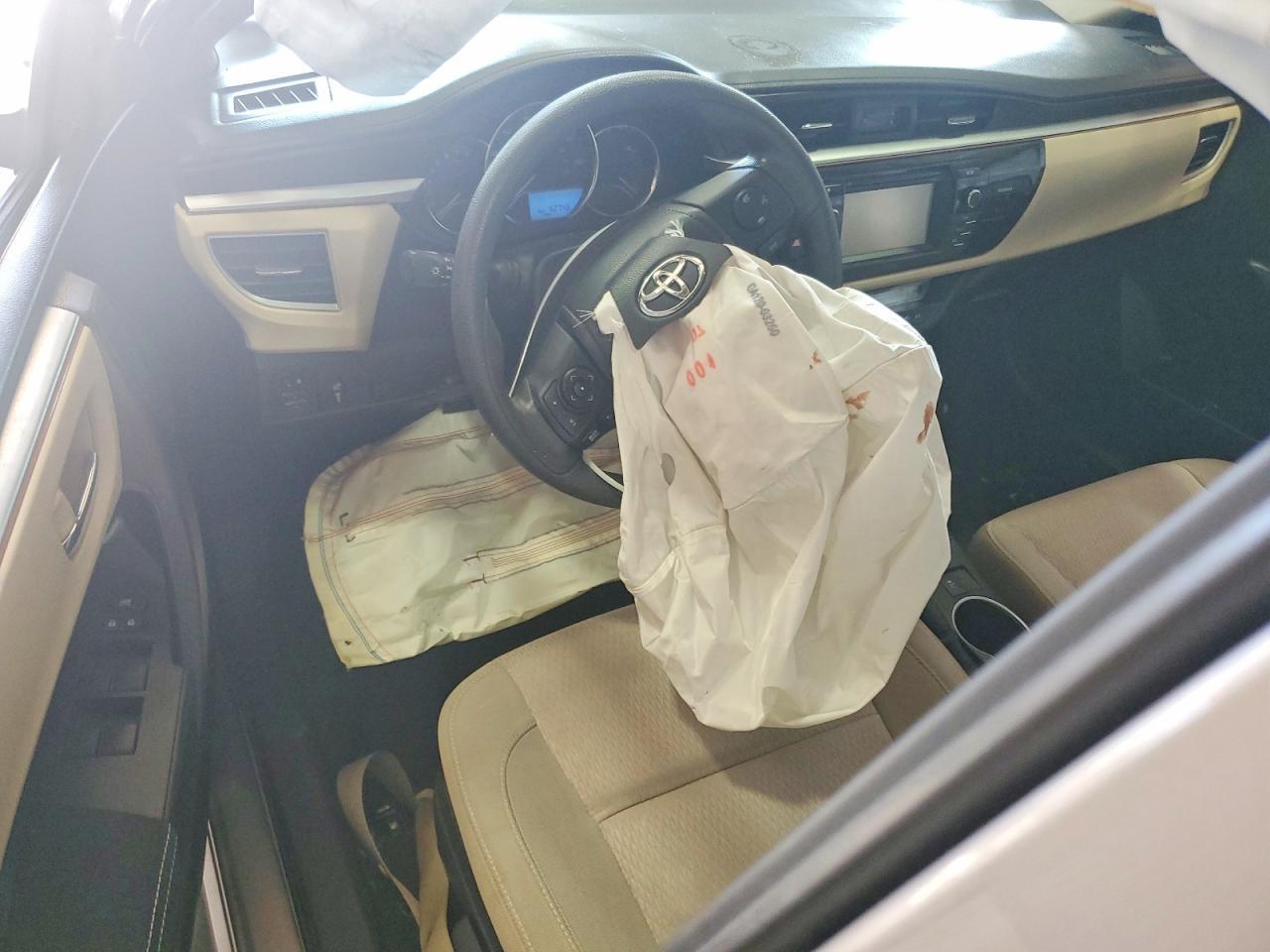 2014 Toyota Corolla le Plus