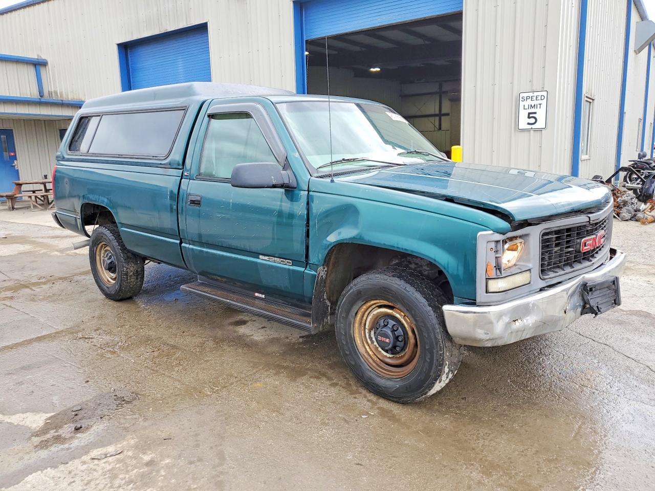 1998 GMC Sierra C2500