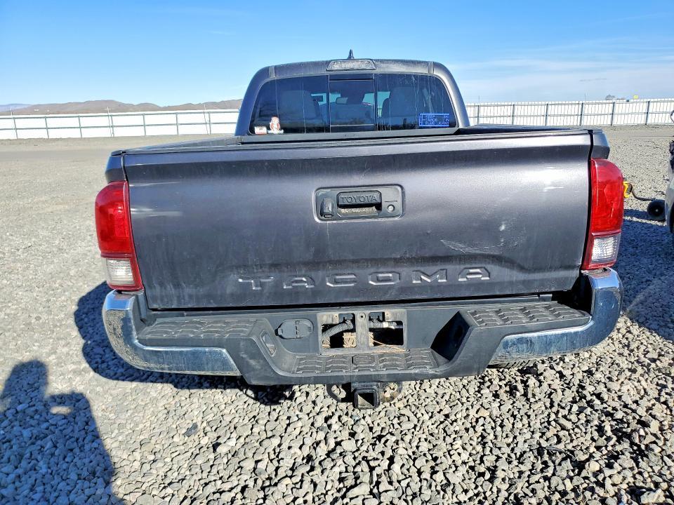 2018 Toyota Tacoma SR5 V6