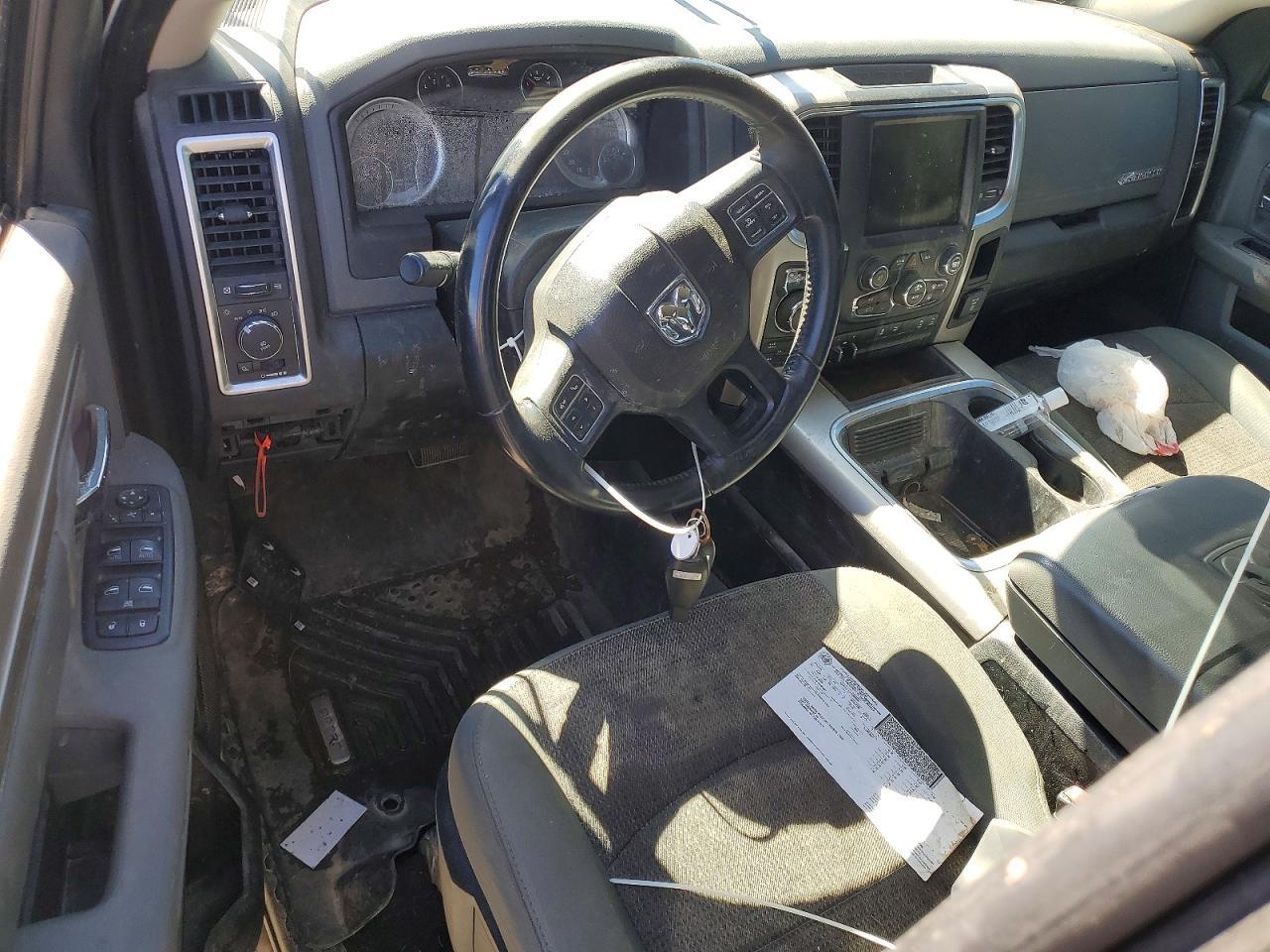 2017 Dodge RAM 1500 SLT