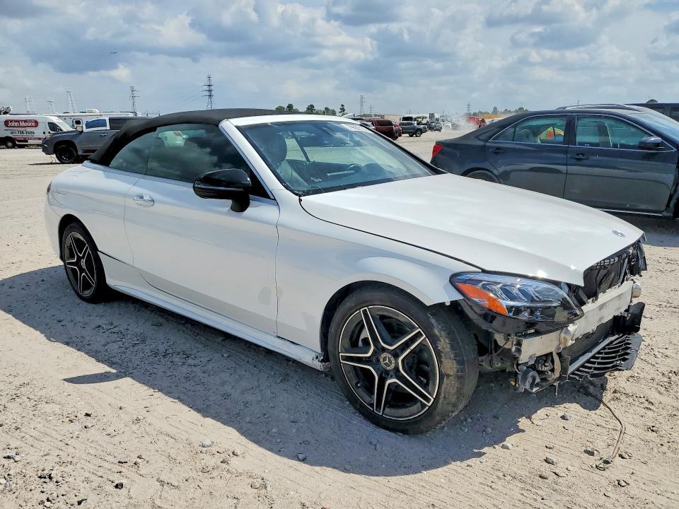 2021 Mercedes-Benz C300
