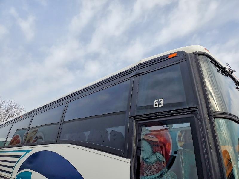 2003 Vnhl T2100-Coach Bus