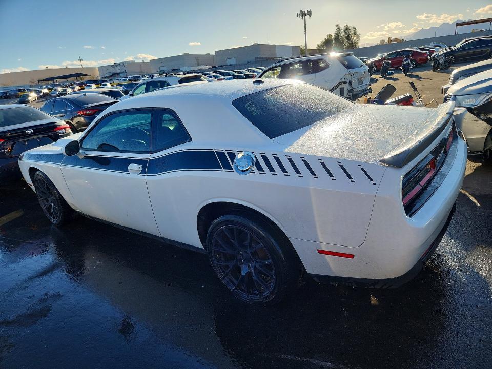 2017 Dodge Challenger sxt