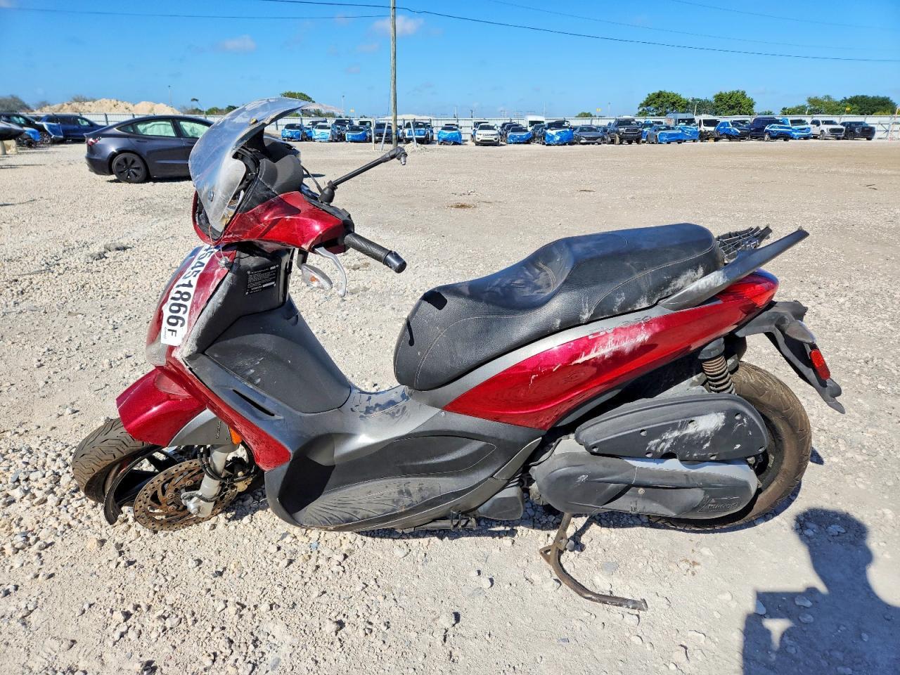 2017 Piaggio BV