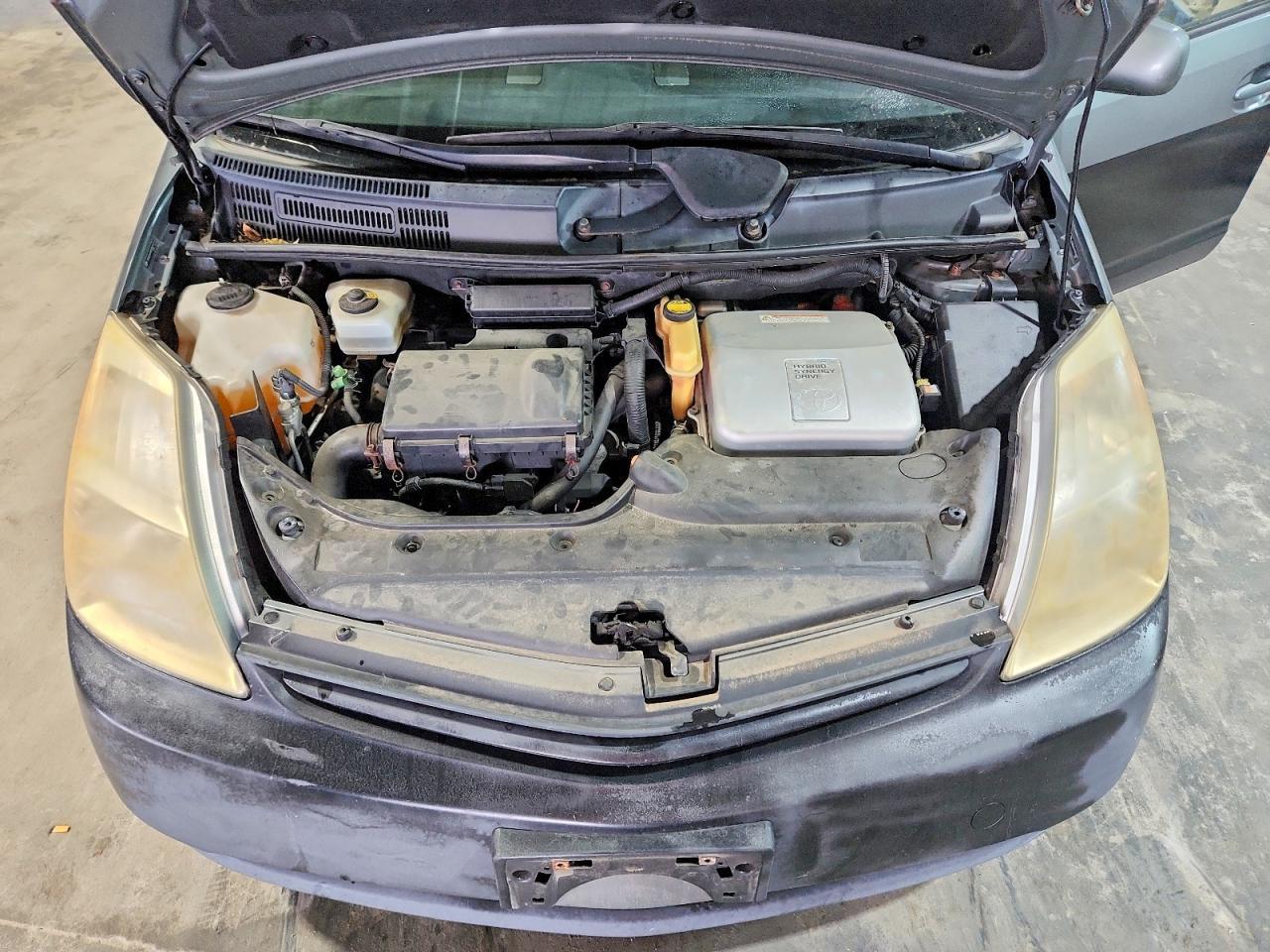 2004 Toyota Prius Base