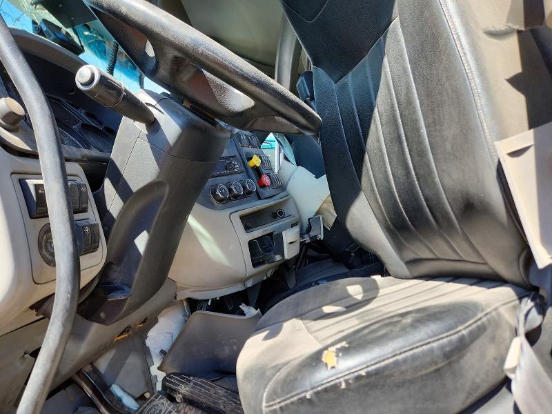 2020 Peterbilt 567 Semi Truck