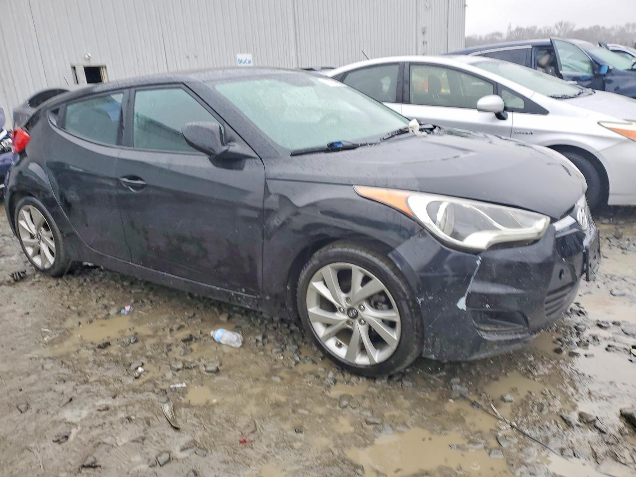 2016 Hyundai Veloster Base