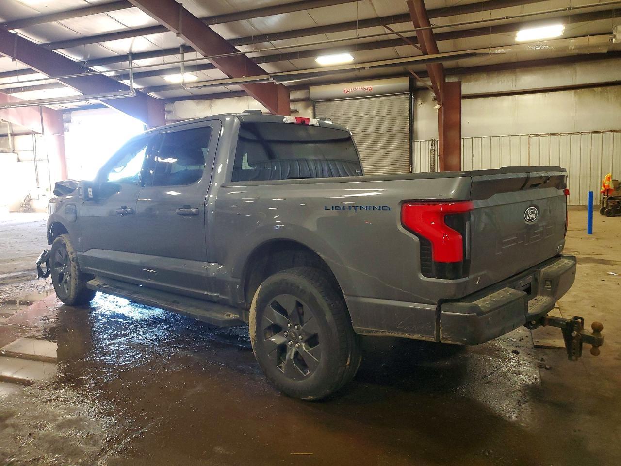 2024 Ford F150 Lightning XLT