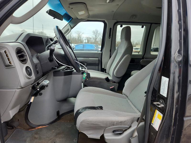 2012 Ford Econoline E350 Super Duty Wagon