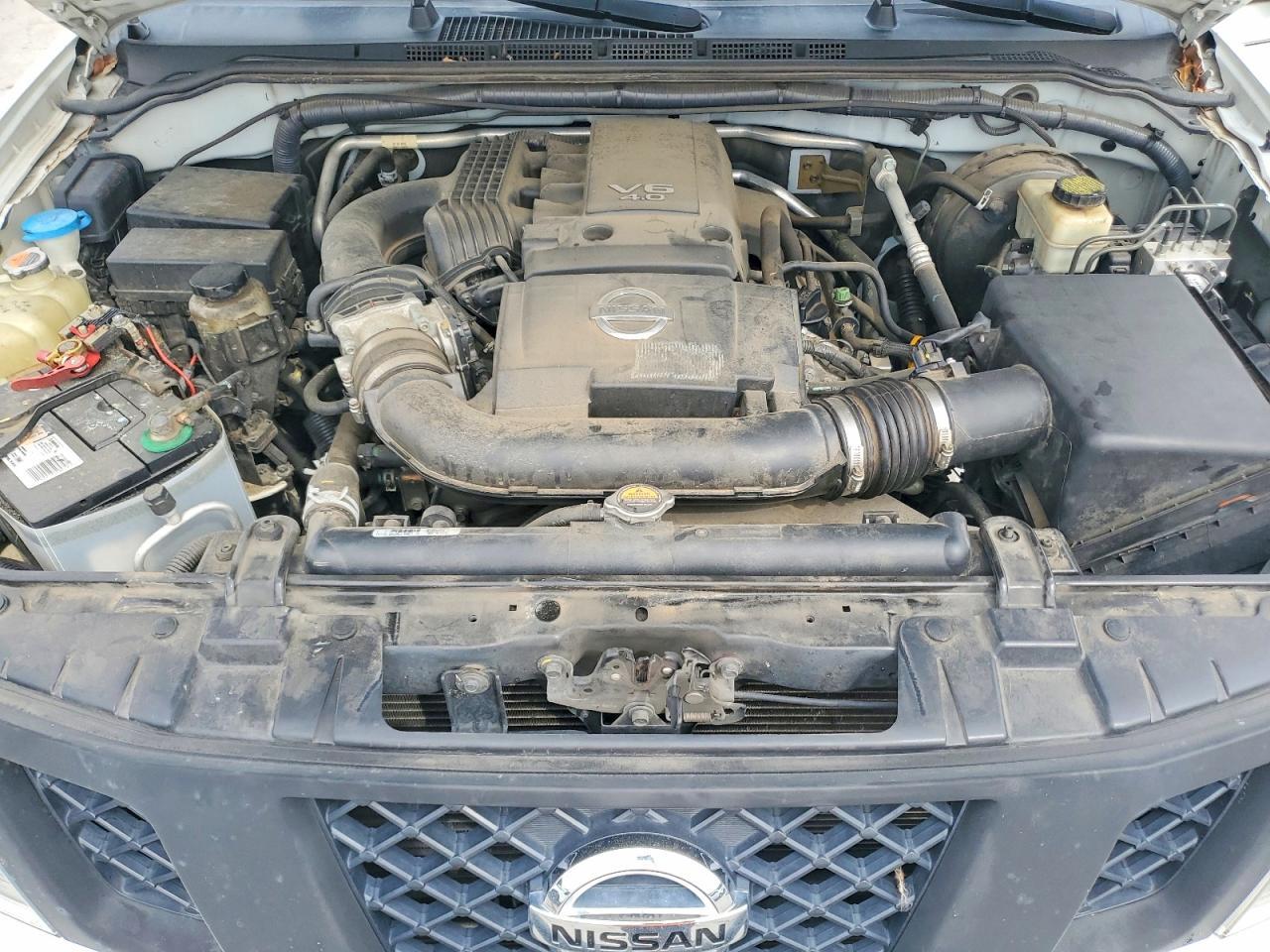 2015 Niss Frontier sv