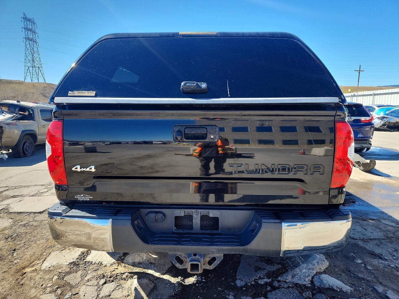 2014 Toyota Tundra SR5