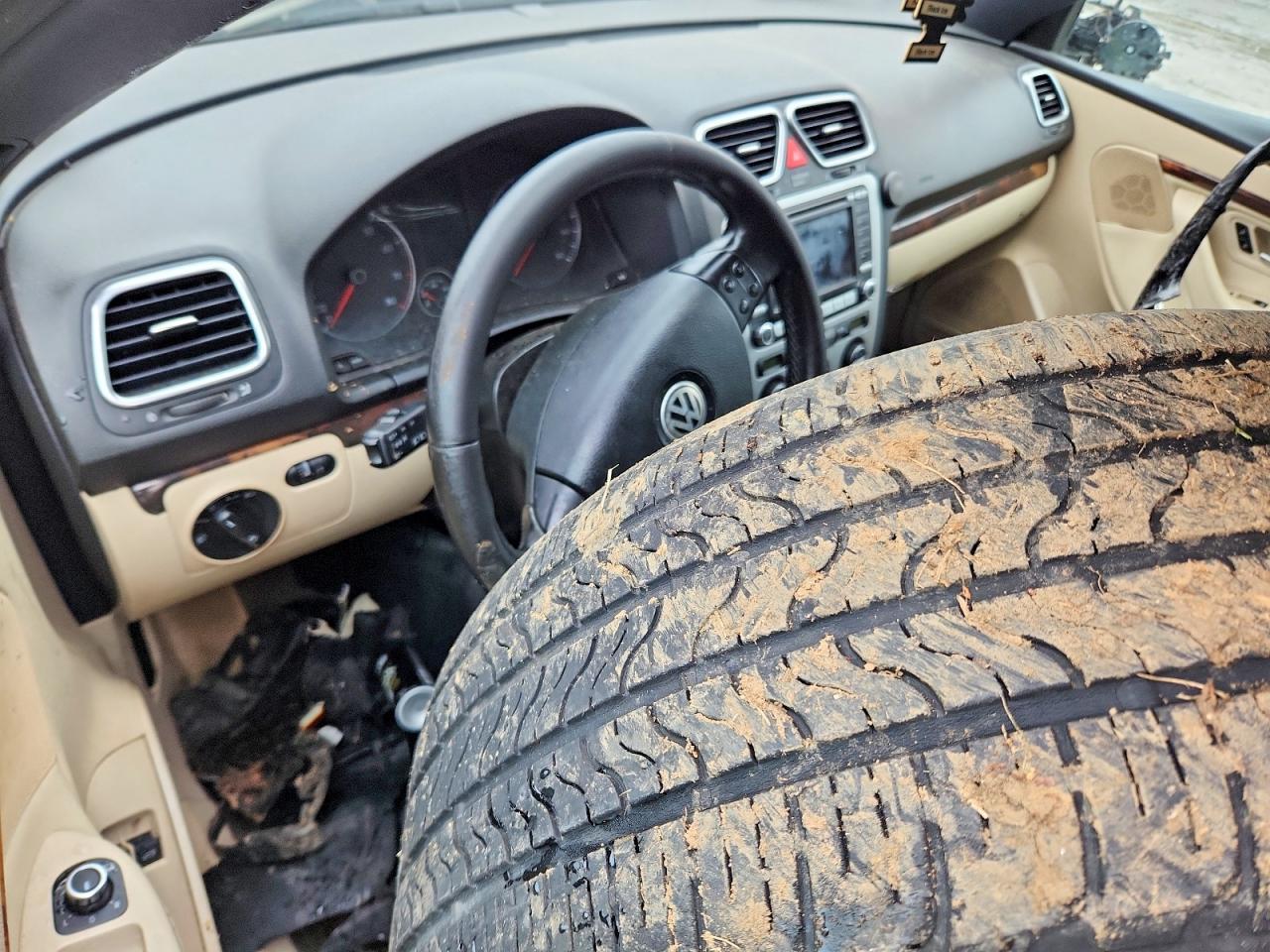 2007 Volkswagen Eos 2.0t Luxury