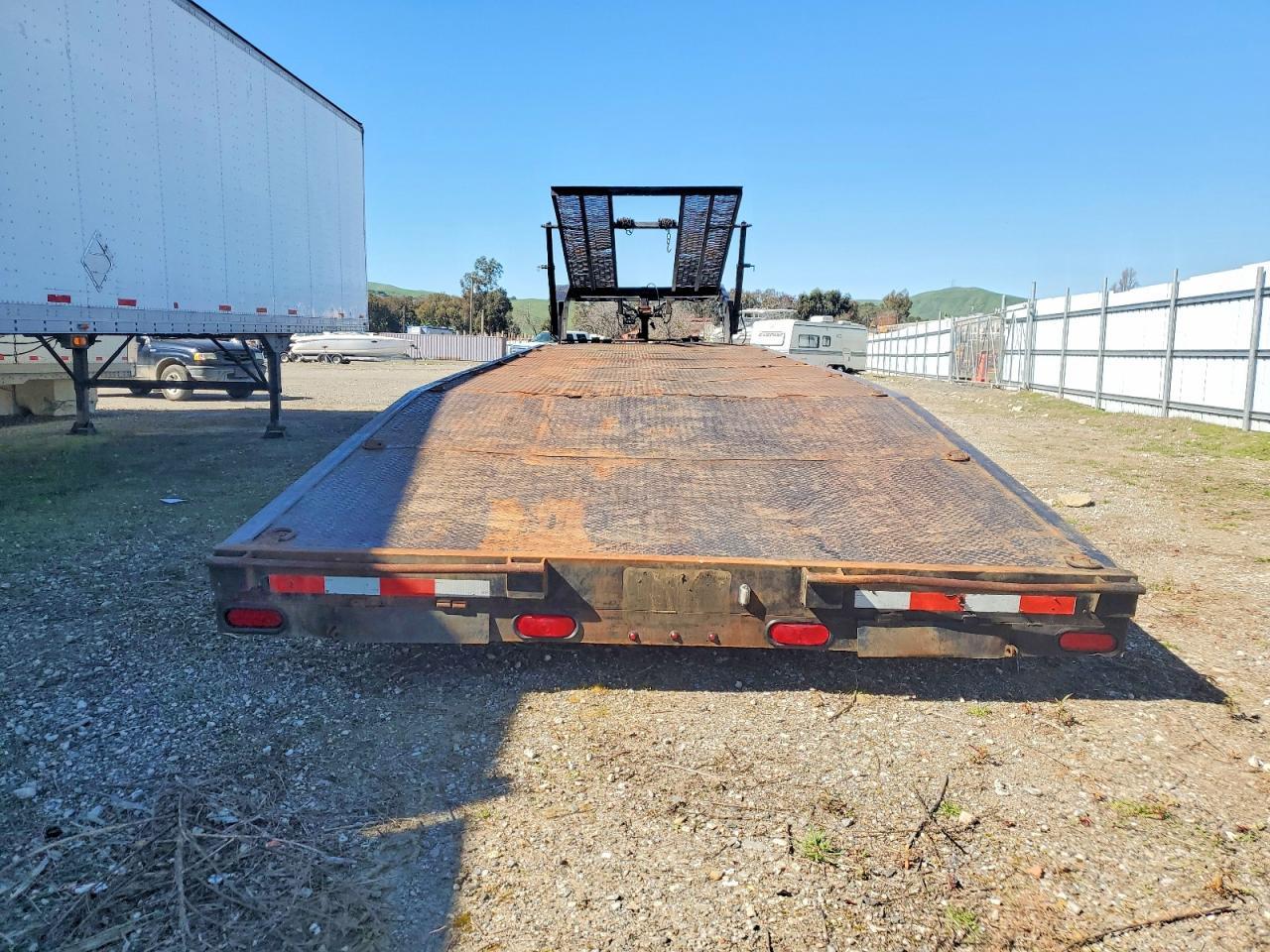 2007 Infinity 3 Car Carrier-Car Carrier