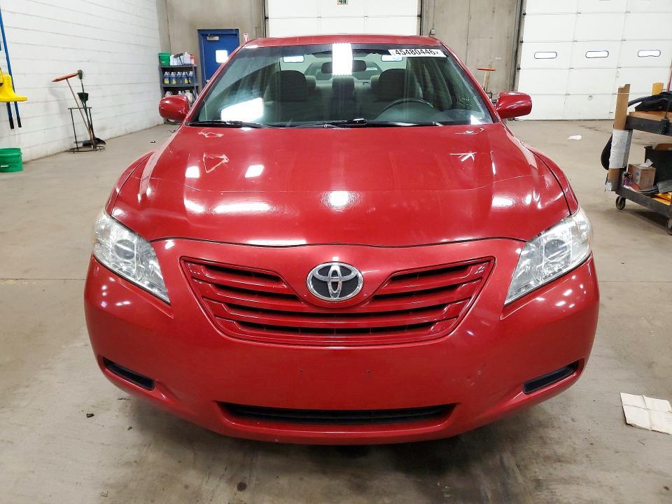 2009 Toyota Camry le