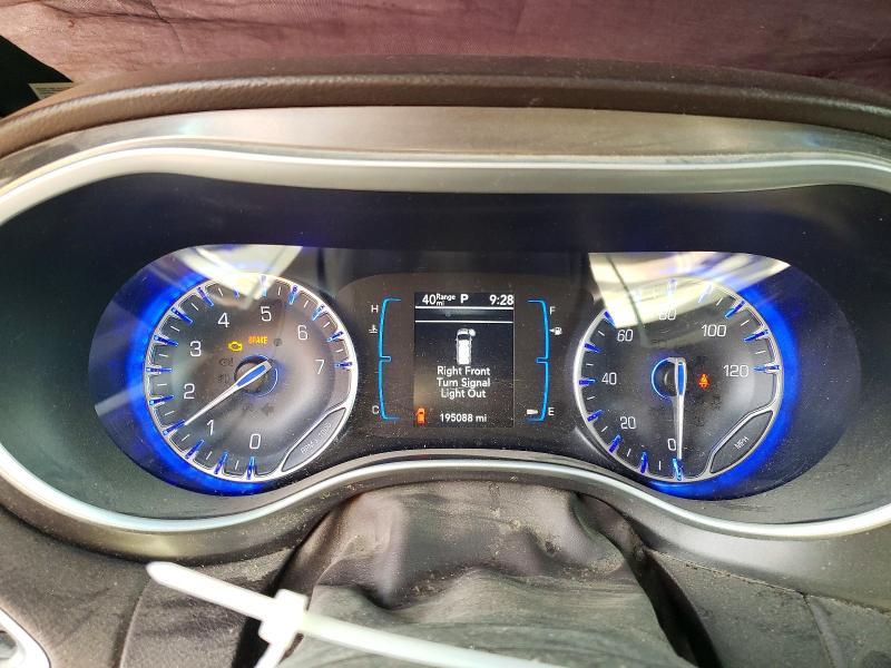 2017 Chrysler Pacifica Touring l