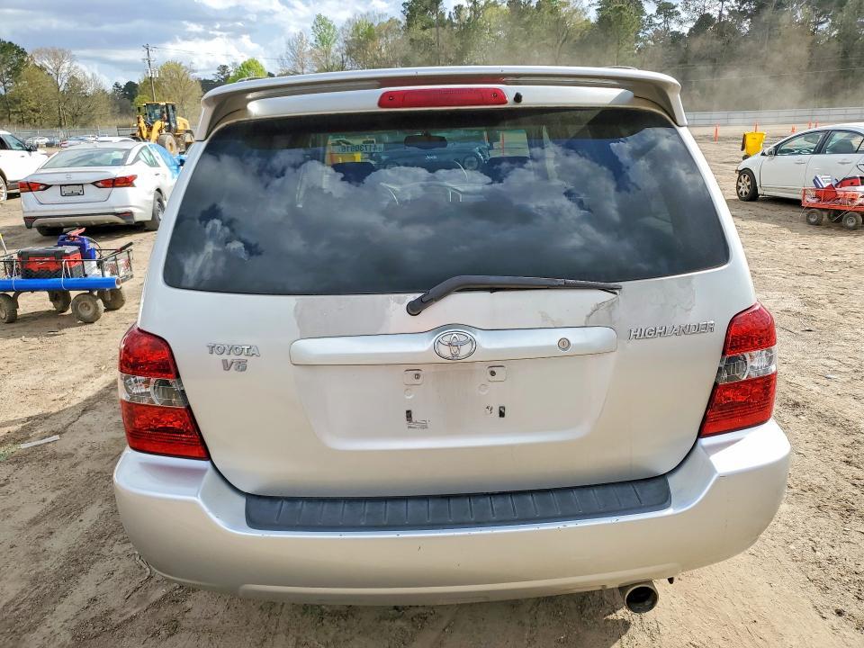 2005 Toyota Highlander Limited
