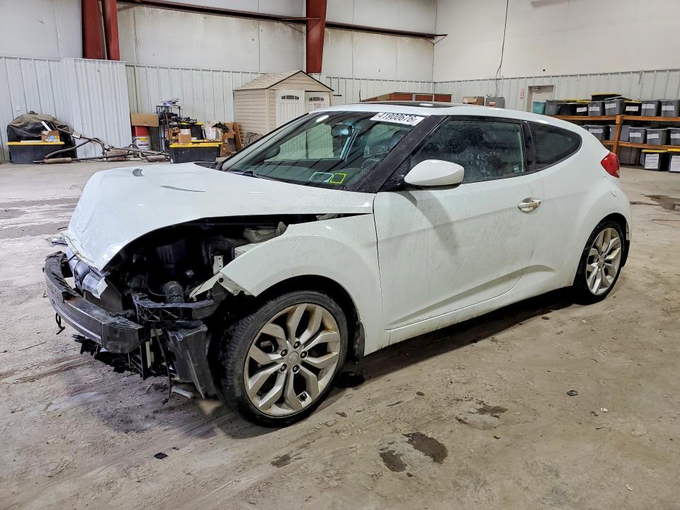 2013 Hyundai Veloster Base