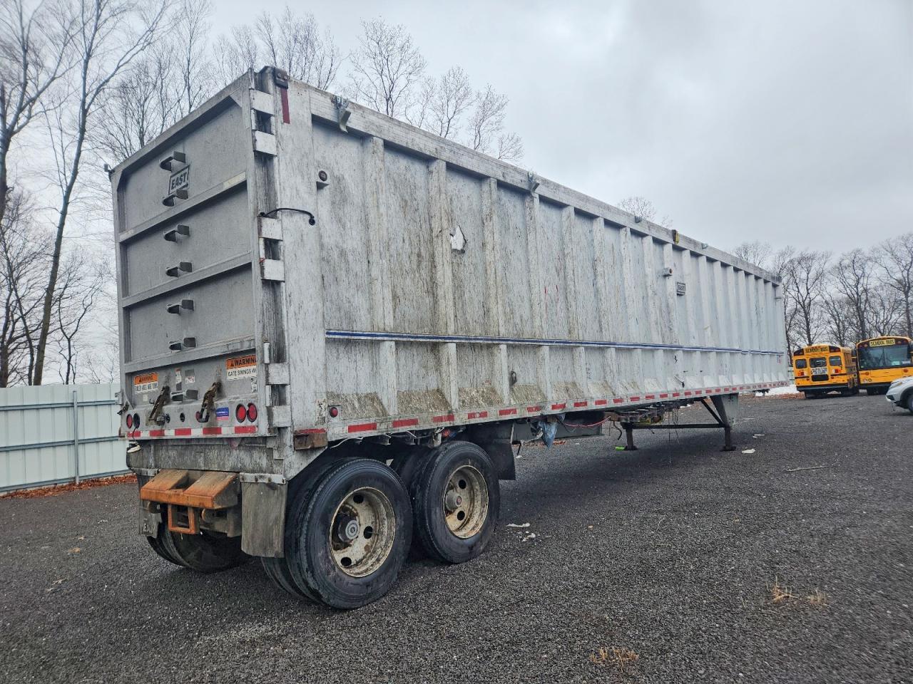 2016 East Manufacturing Walking Floor Trailer