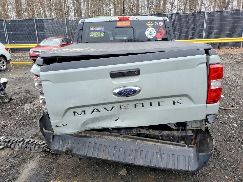 2022 Ford Maverick XL