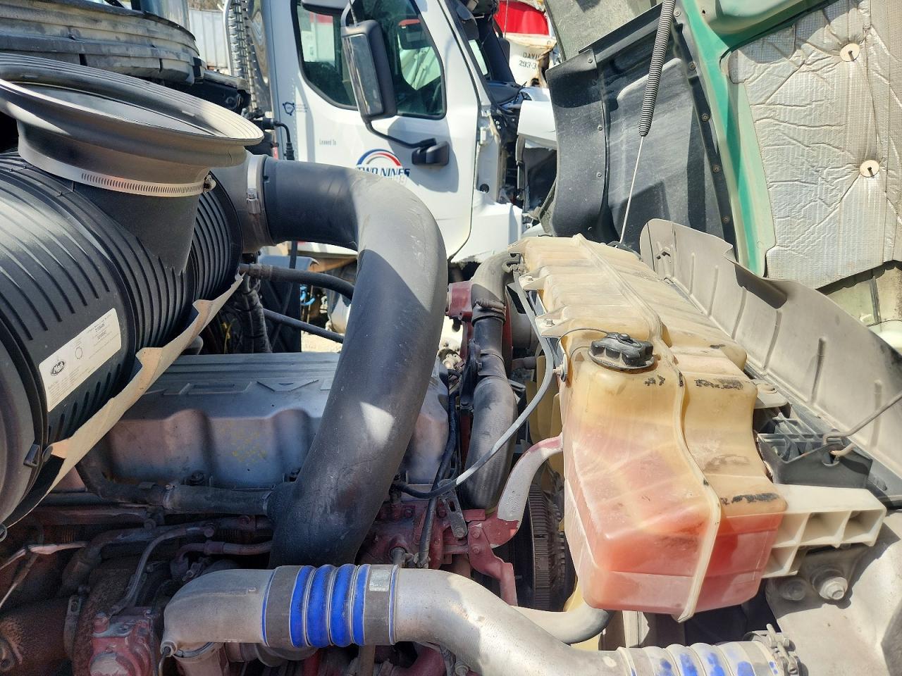 2017 Mack CXU612 Semi Truck