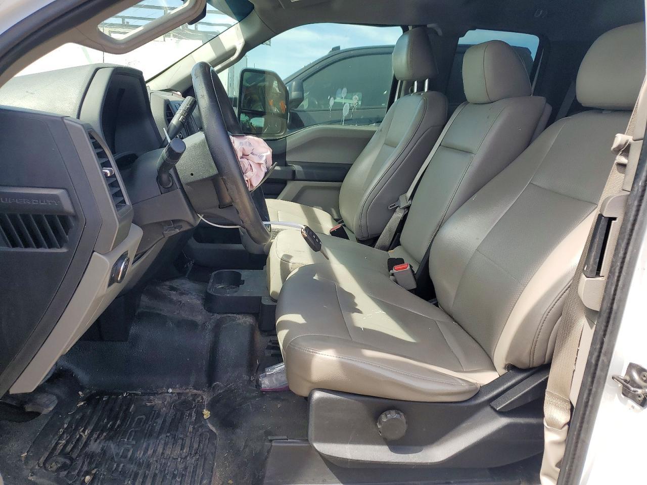 2017 Ford F250 Super Duty Utility / Service Truck