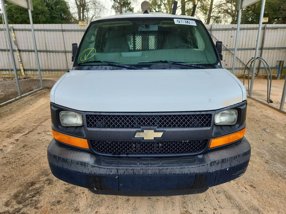 2013 Chev Express G2500