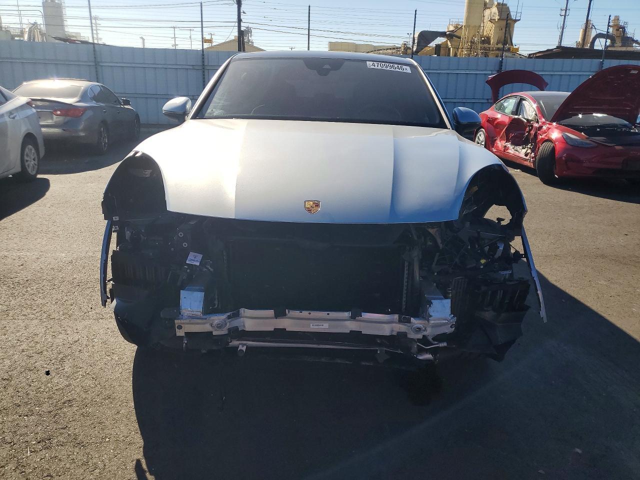 2022 Porsche Cayenne e Hybrid Coupe