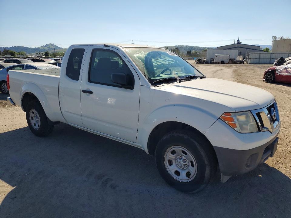 2014 Nissan Frontier s