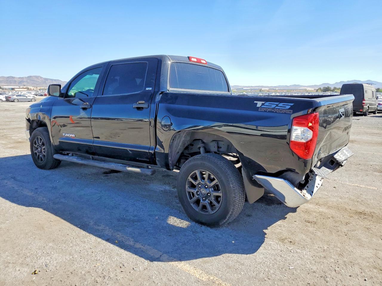 2015 Toyota Tundra SR5