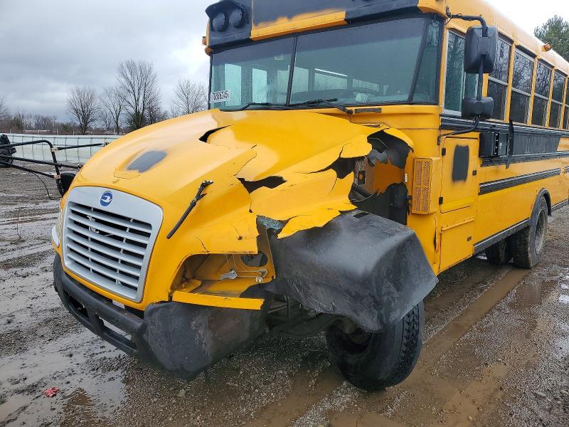 2014 Blubird School Bus / Transit Bus