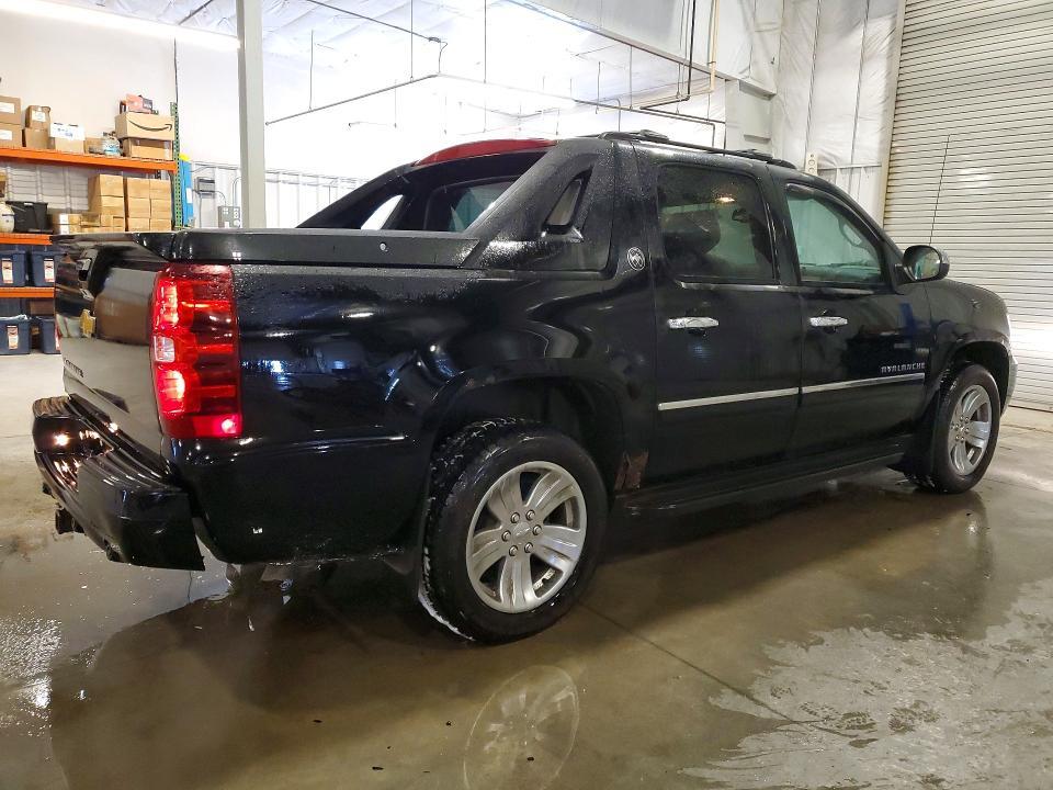 2013 Chevrolet Avalanche LTZ