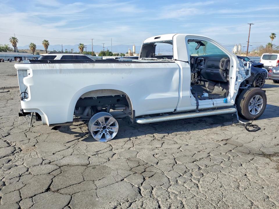 2025 Chevrolet Silverado C1500