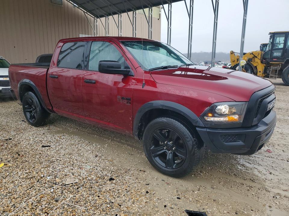 2024 Dodge Ram 1500 Classic slt