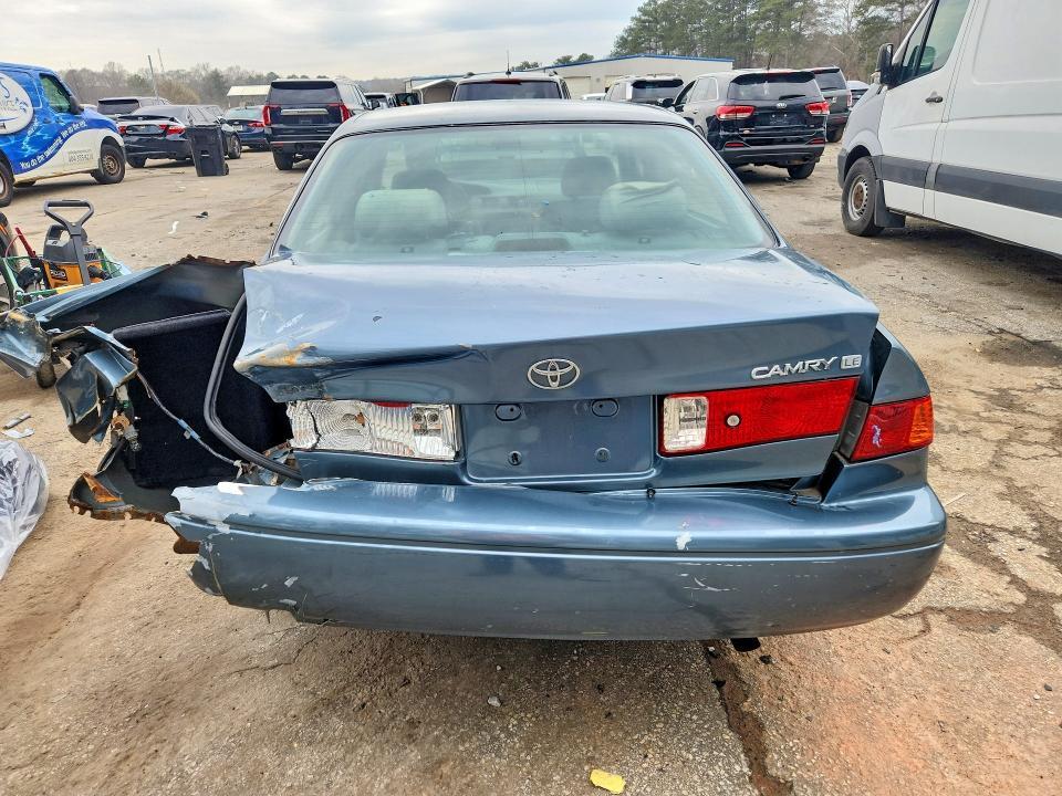 2001 Toyota Camry le