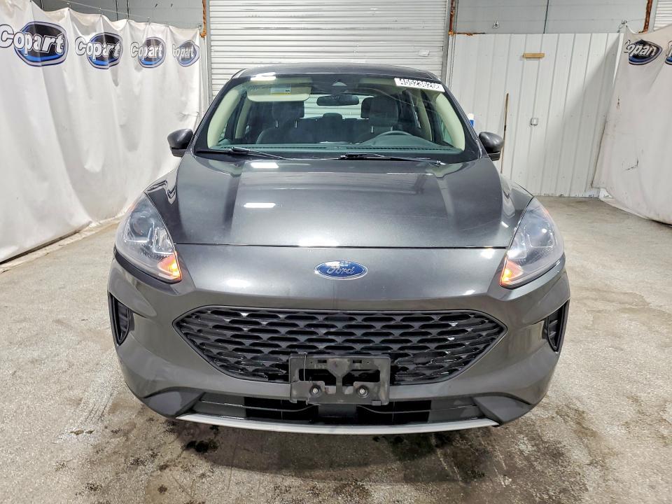 2020 Ford Escape s