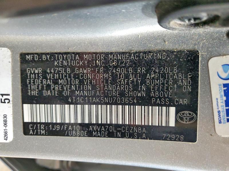 2022 Toyota Camry le