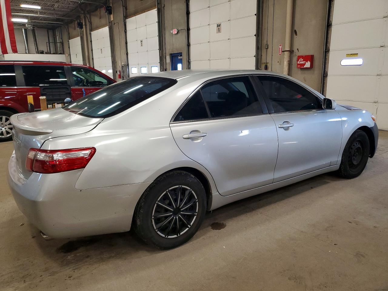 2008 Toyota Camry le