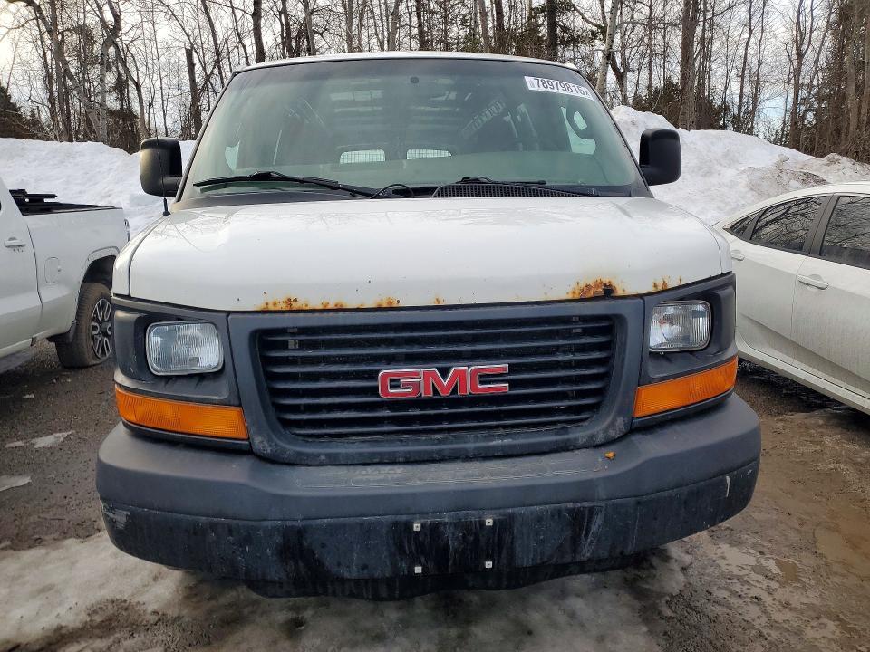2016 GMC Savana G2500