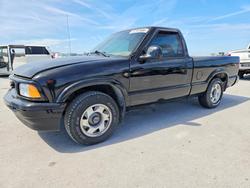 Salvage trucks for sale at Lebanon, TN auction: 1995 GMC Sonoma