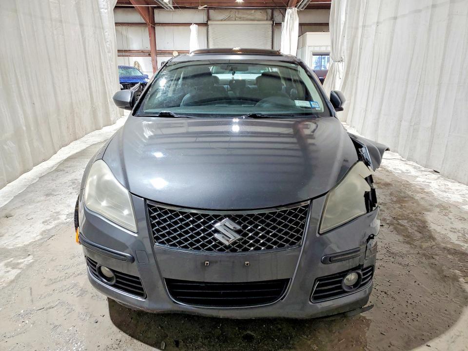 2010 Suzuki Kizashi gts