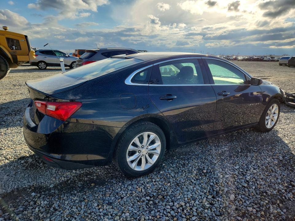 2023 Chev Malibu lt
