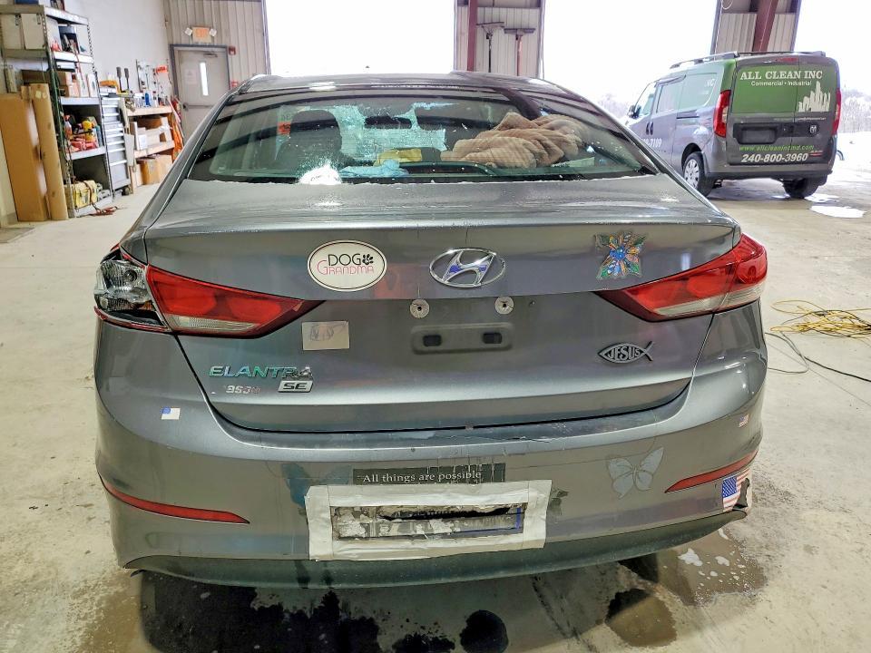 2018 Hyundai Elantra se