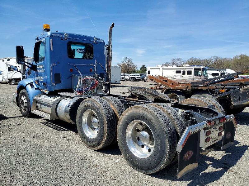 2018 Peterbilt 579 Semi Truck