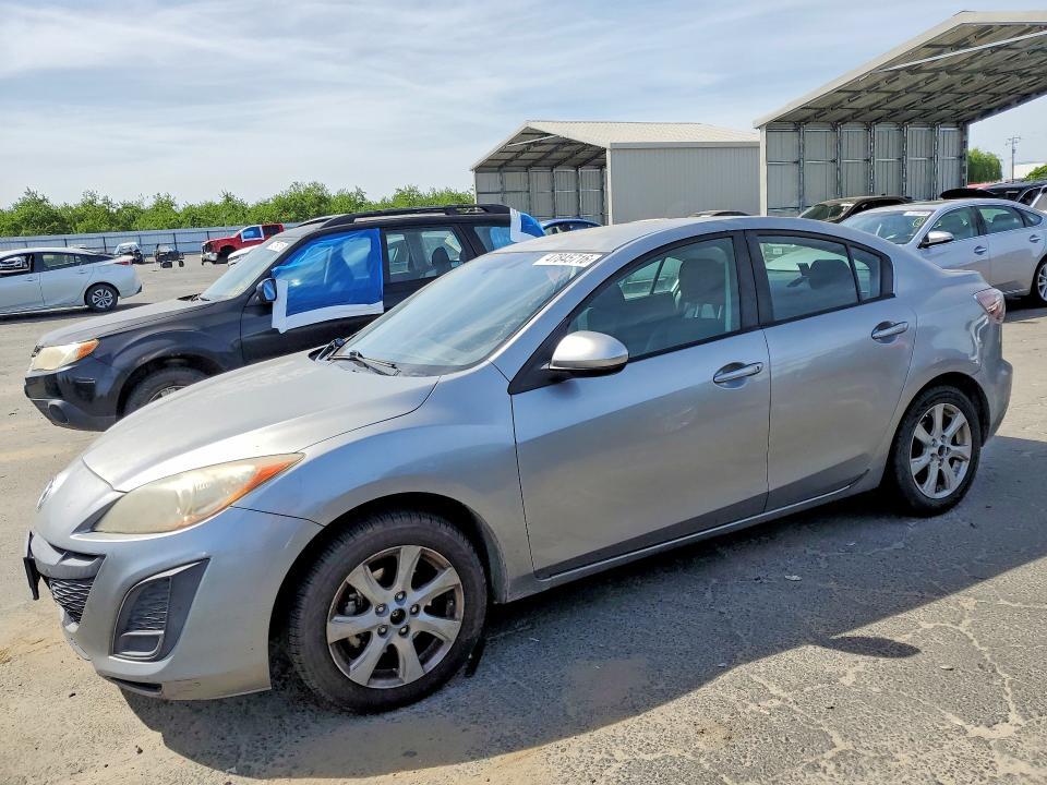 2011 Mazda 3 I